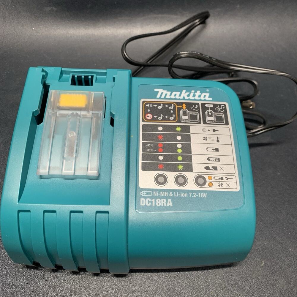Makita DC18RA 18V Lithium‑Ion Rapid Optimum Charger, Excellent Shape.